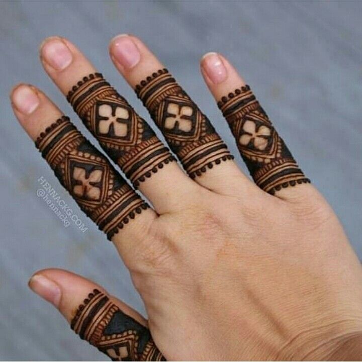 Hand Mehndi Design - 5