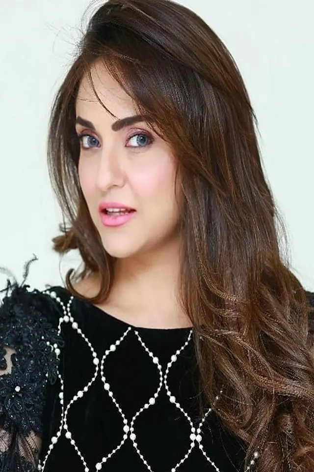 Nadia Khan